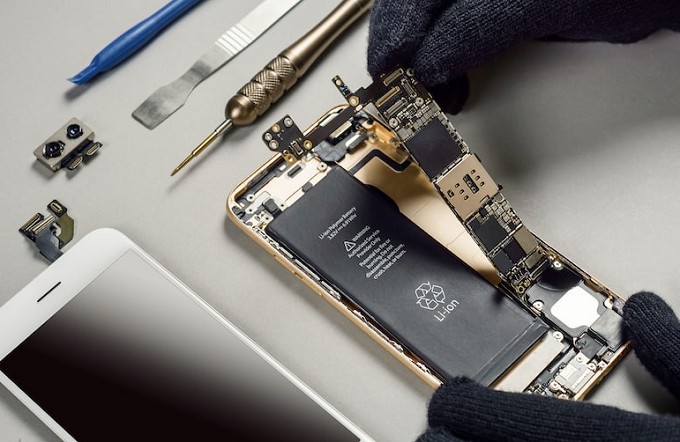 Ремонт iPhone в сервисном центре Ремонт iPhone в сервисном центре